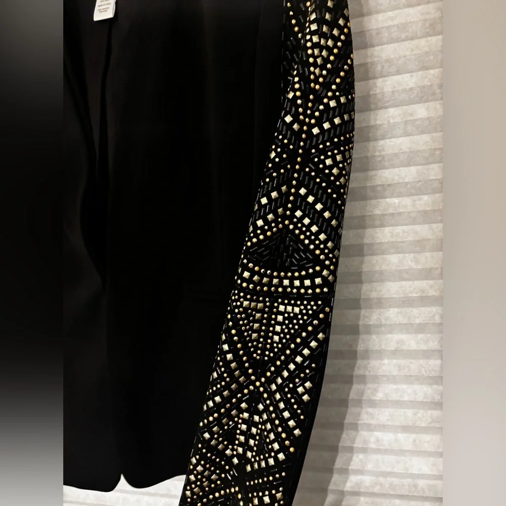 Cache Black and Gold Embellished Blazer - size 0 - Picture 5 of 7